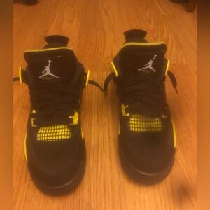 AIR JORDAN 4 RETRO GS THUNDER